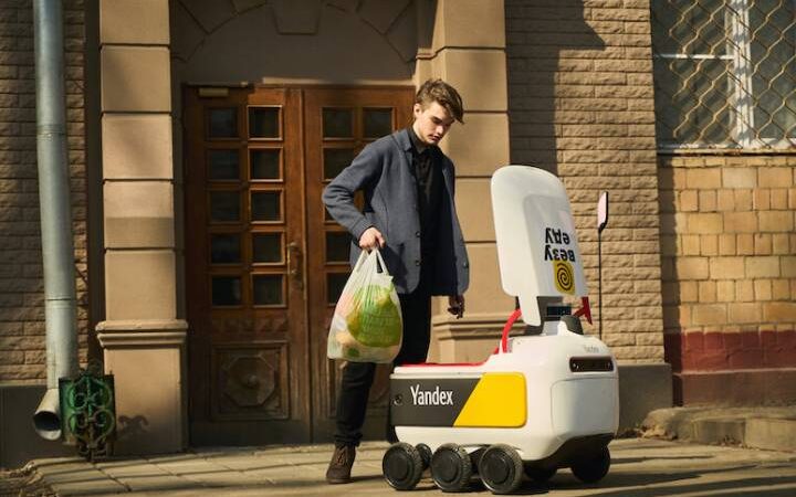 Yandex Robots Will Deliver Food On Campuses Of US Universities