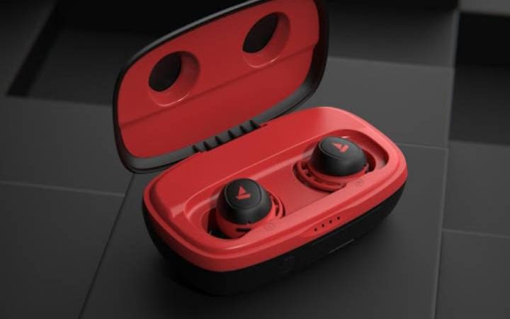 Best TWS Earbuds To Gift In This Festive Season