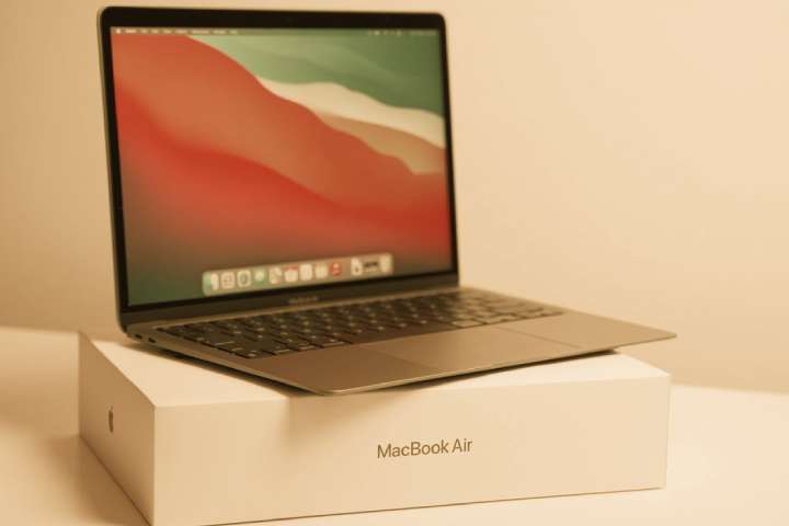 Apple MacBook Air, Price From Black Friday: It Is The Best Offer Today