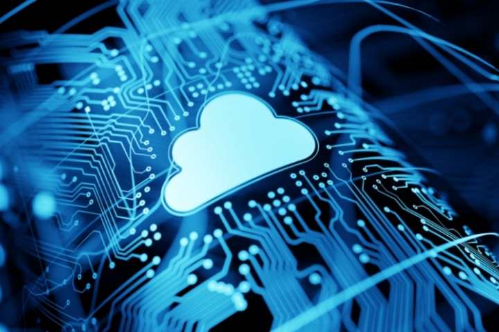 The Cloud Market In 2022, Or Why It’s Time To Move To The Clouds