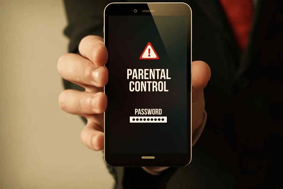 Mandatory Parental Control: Watch Out For Scam Apps