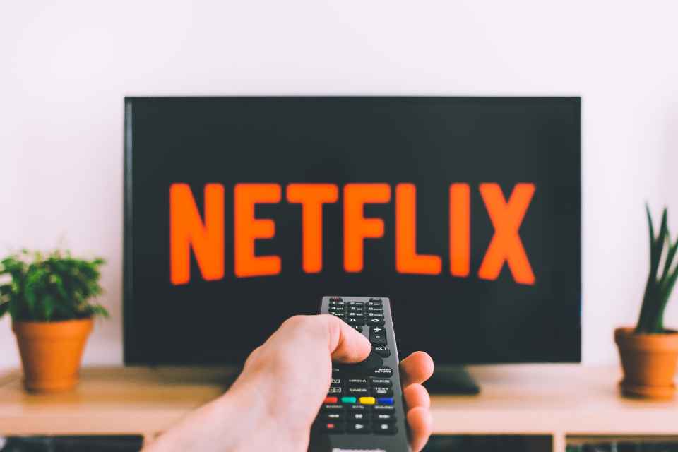 How Many Movies Can You Download From Netflix?